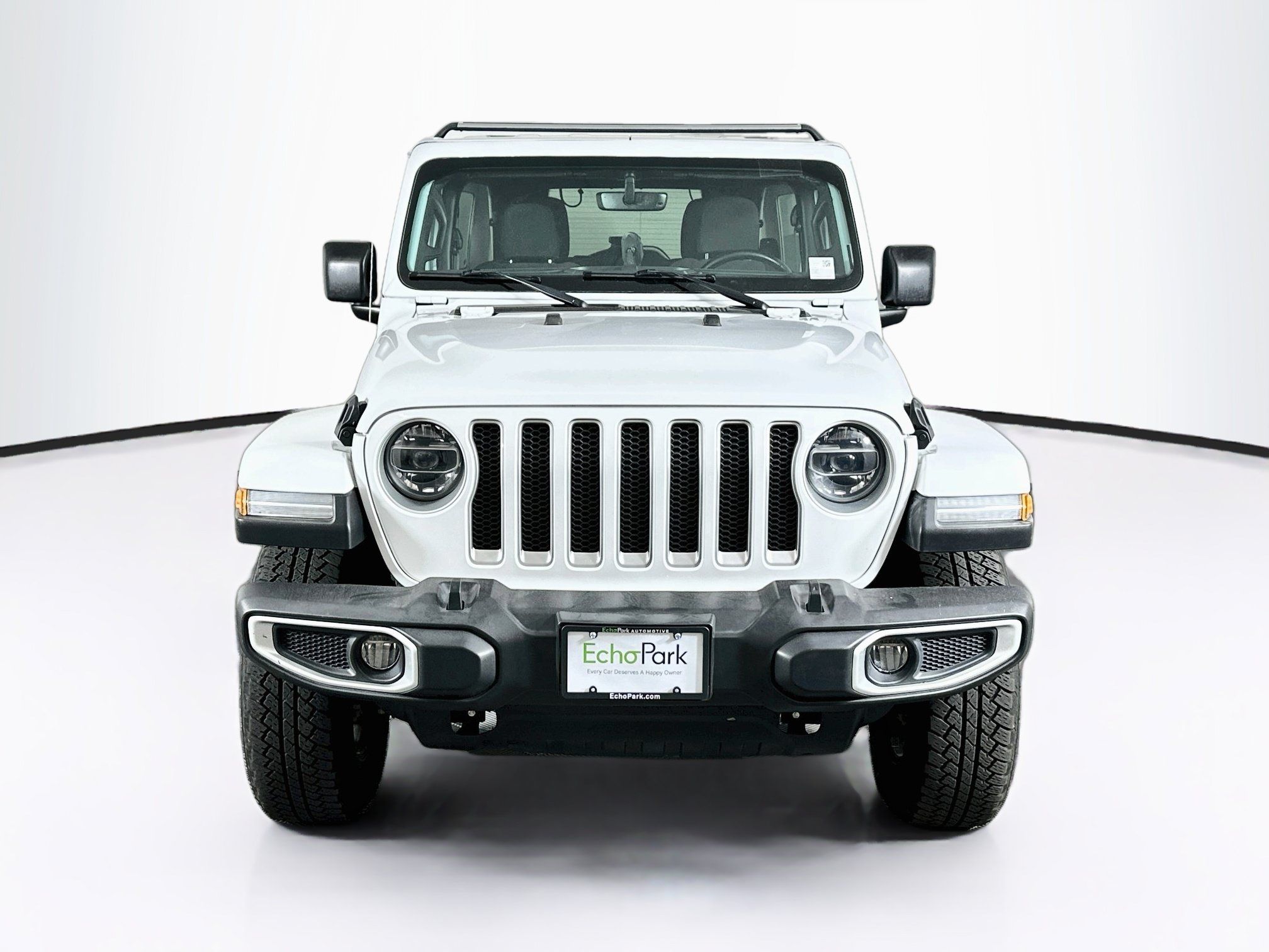 Used 2020 Jeep Wrangler Unlimited Sahara AWD/4WD image 2