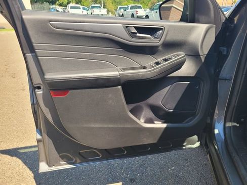 Certified 2023 Ford Escape Active w/ Tech Pack #1 AWD/4WD image 16