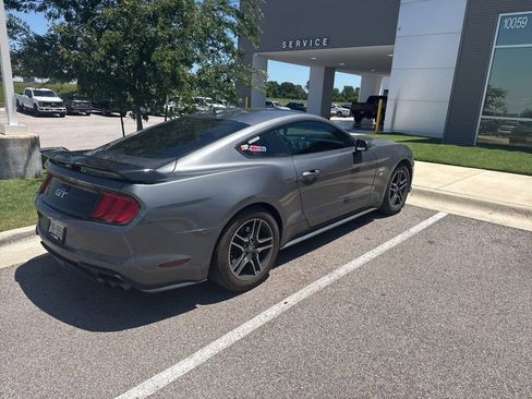 Used 2021 Ford Mustang GT RWD image 6