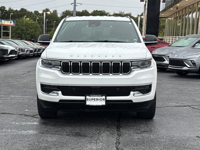 Used 2024 Jeep Wagoneer L Series II RWD image 16
