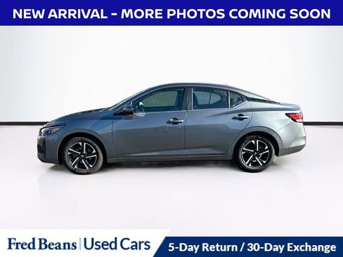 Used 2024 Nissan Sentra SV image 4