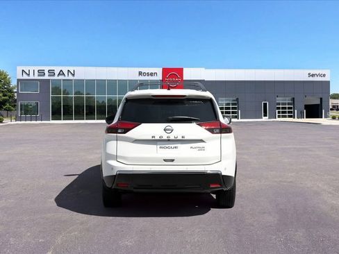 New 2026 Nissan Rogue Platinum AWD/4WD image 12