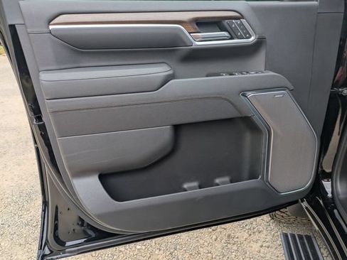 New 2026 Chevrolet Silverado 2500 High Country w/ High Country Premium Package AWD/4WD image 8