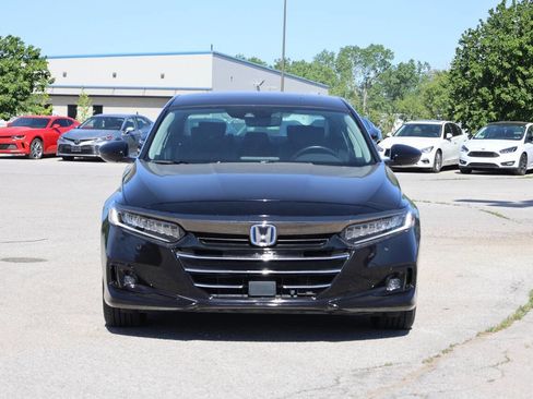 Used 2021 Honda Accord EX-L image 2