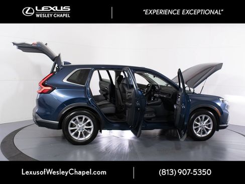 Used 2024 Honda CR-V EX-L image 11