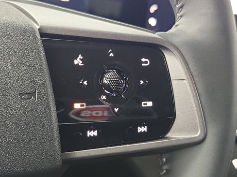 Certified 2025 Nissan Murano SL w/ Cargo Package image 18