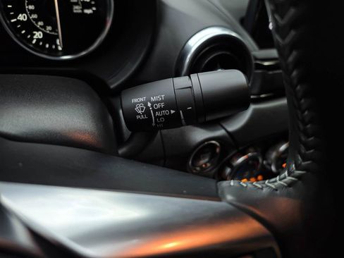Used 2021 MAZDA MX-5 Miata RF Grand Touring RWD image 19
