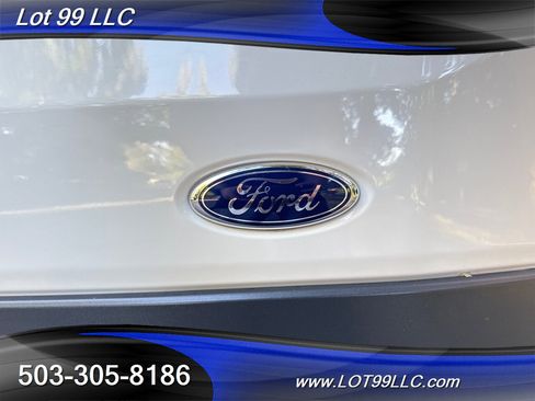 Used 2018 Ford Transit 150 XL image 58