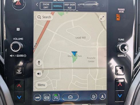 Used 2025 Subaru Outback Wilderness AWD/4WD image 12