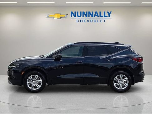 Used 2020 Chevrolet Blazer LT FWD image 2
