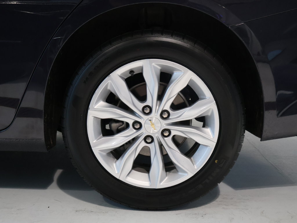 Certified 2025 Chevrolet Malibu LT FWD image 37