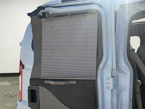 Certified 2017 Ford Transit 150 XLT image 27