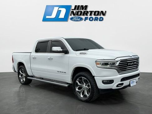 Used 2022 RAM 1500 Limited w/ Body Color Bumper Group image 1