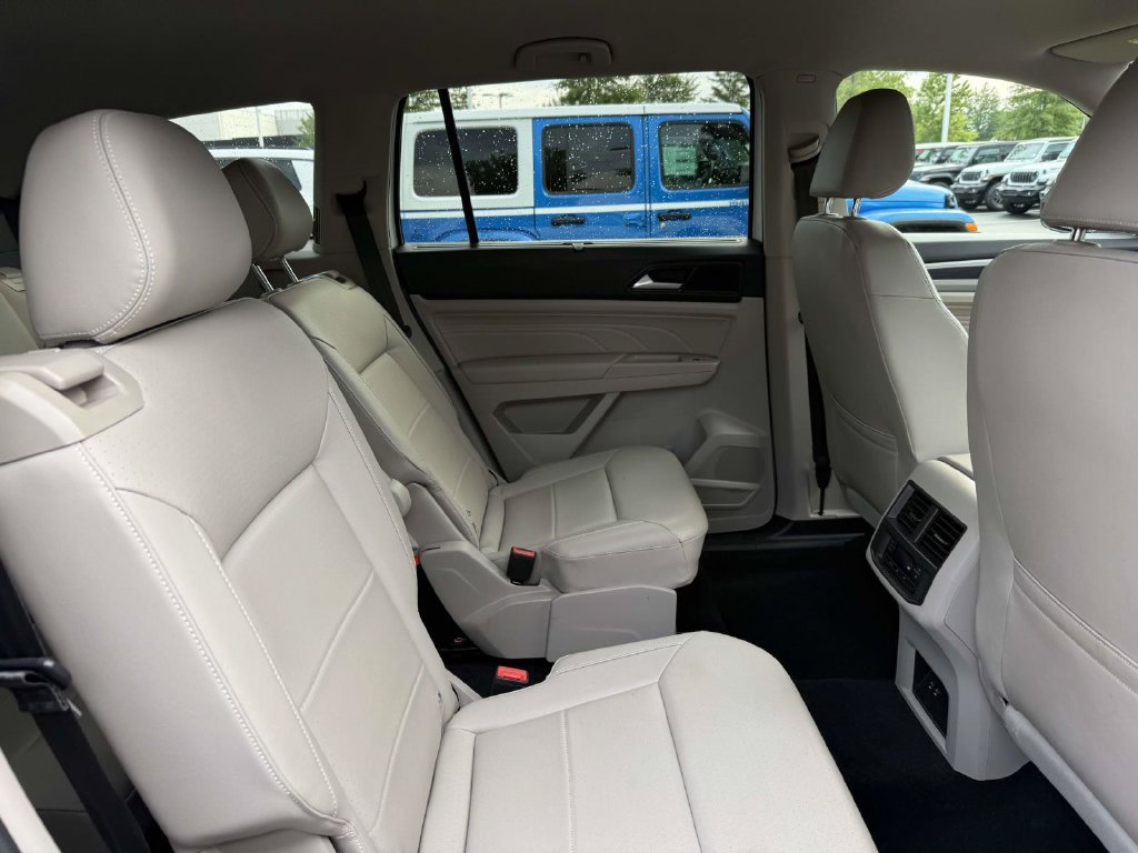 Used 2021 Volkswagen Atlas SE AWD/4WD image 17