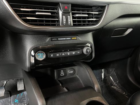 Used 2024 Ford Escape Platinum AWD/4WD image 16