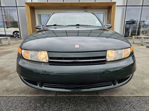 Used 2002 Saturn L-Series L300 image 2