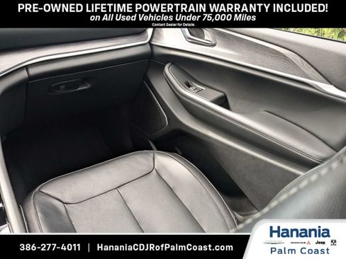Used 2022 Jeep Grand Cherokee L Limited AWD/4WD image 19