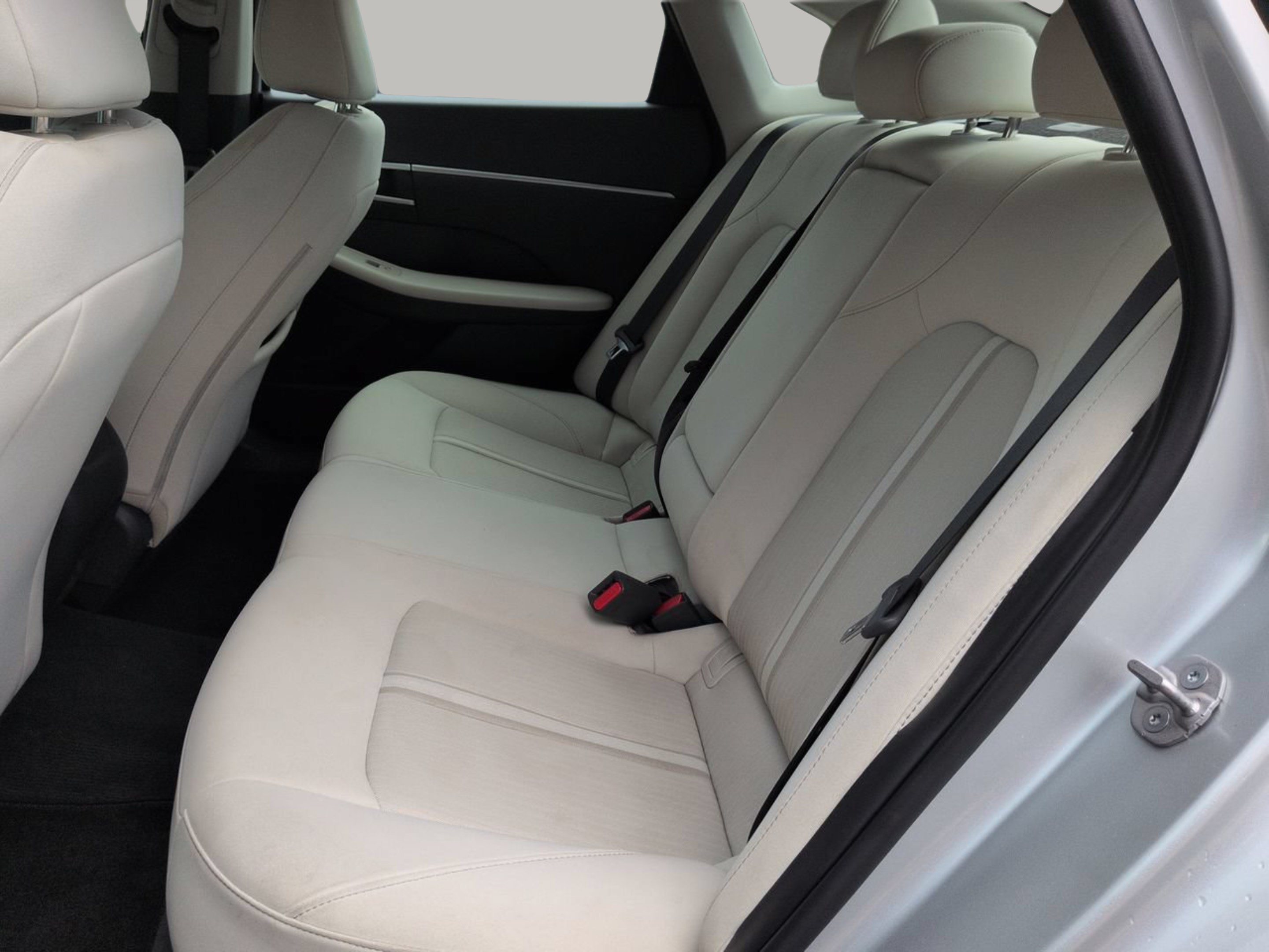 Used 2025 Hyundai Sonata SEL FWD image 18