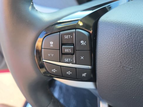 Used 2025 Ford Explorer Platinum w/ Ultimate Package image 32