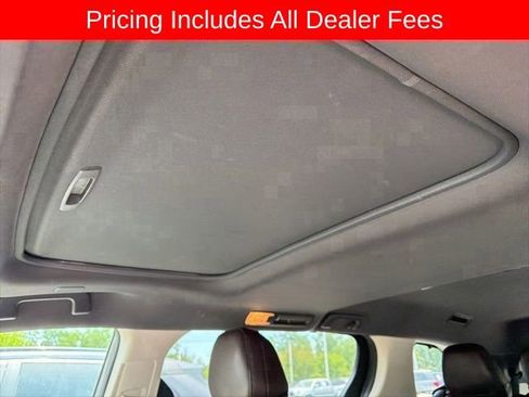 Used 2022 Toyota Sienna Platinum FWD image 14