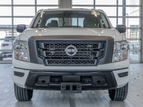 Used 2022 Nissan Titan S w/ S Utility Package image 10