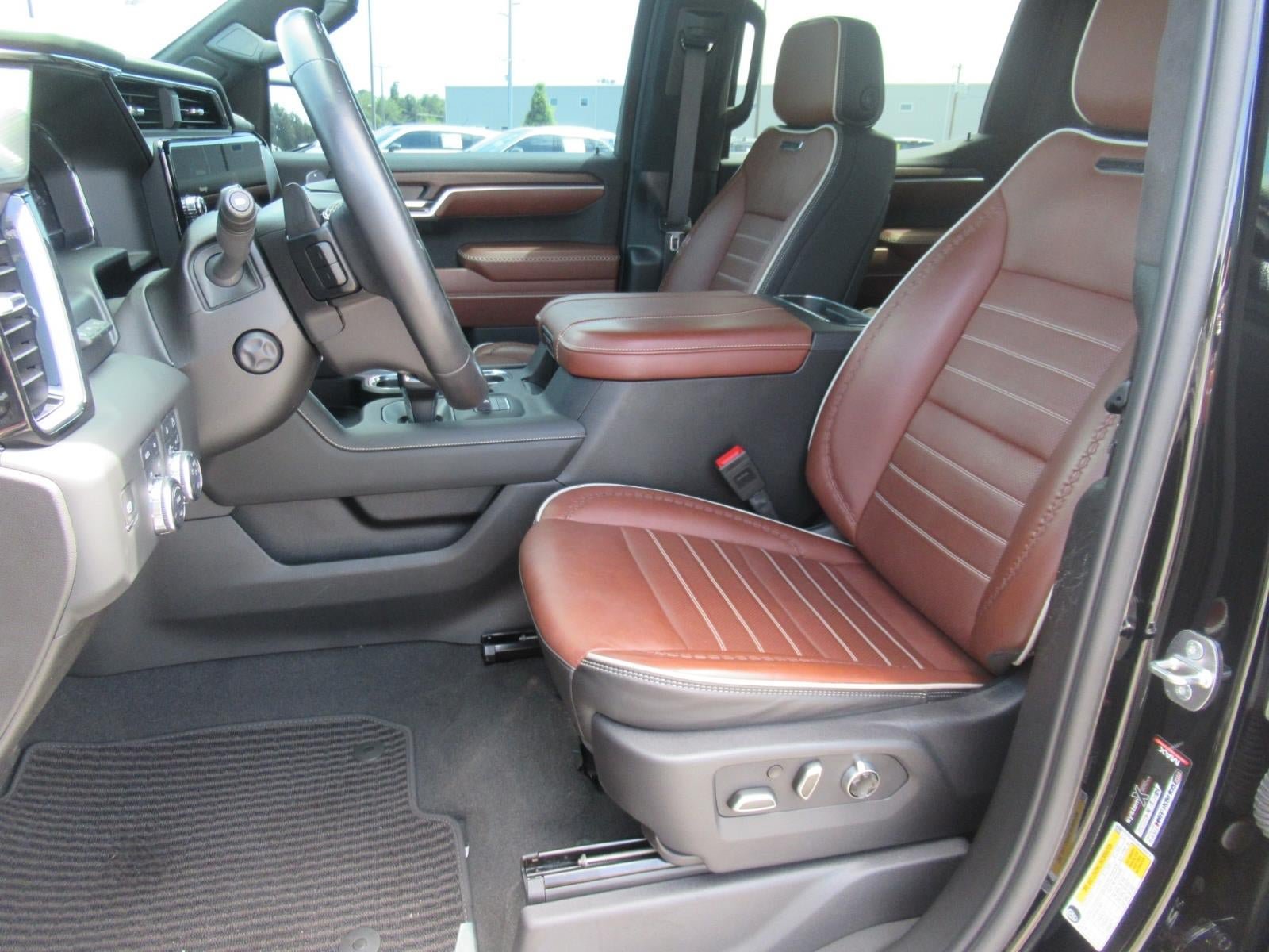 Used 2024 GMC Sierra 1500 Denali Ultimate AWD/4WD image 19