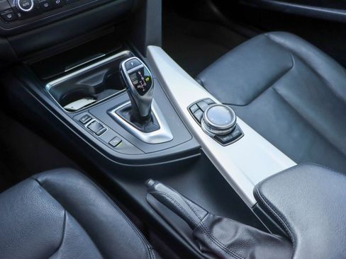 Used 2014 BMW 328i Gran Turismo xDrive image 41