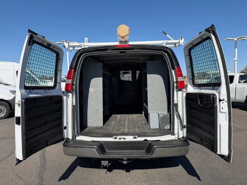 Used 2020 GMC Savana 2500 w/ Driver Convenience Package RWD image 13