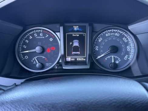 Certified 2021 Toyota Tacoma TRD Off-Road w/ Technology Package AWD/4WD image 27