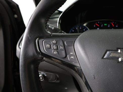 Used 2022 Chevrolet Equinox RS w/ LPO, Floor Liner Package image 34