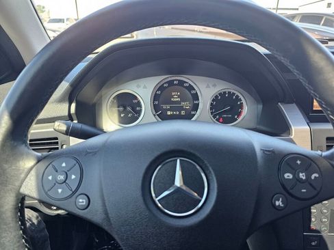 Used 2010 Mercedes-Benz GLK 350 4MATIC image 21