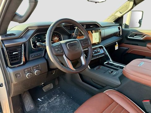 New 2026 GMC Sierra 2500 Denali Ultimate AWD/4WD image 9
