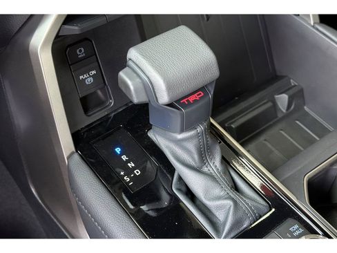 New 2026 Toyota Tundra Limited AWD/4WD image 23