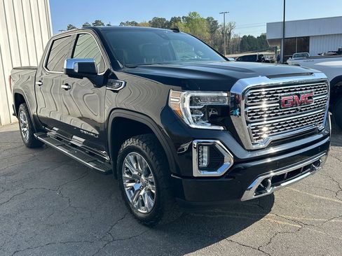 Used 2021 GMC Sierra 1500 Denali w/ Technology Package image 4