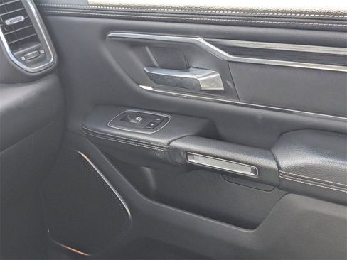 Used 2024 RAM 1500 Laramie image 15