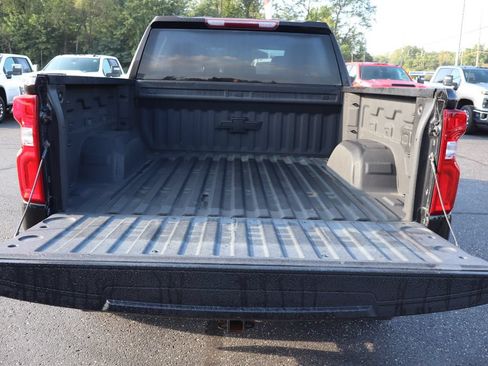 Used 2019 Chevrolet Silverado 1500 Custom Trail Boss w/ Custom Convenience Package AWD/4WD image 26