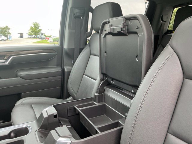 New 2026 Chevrolet Silverado 1500 RST w/ Convenience Package II AWD/4WD image 34