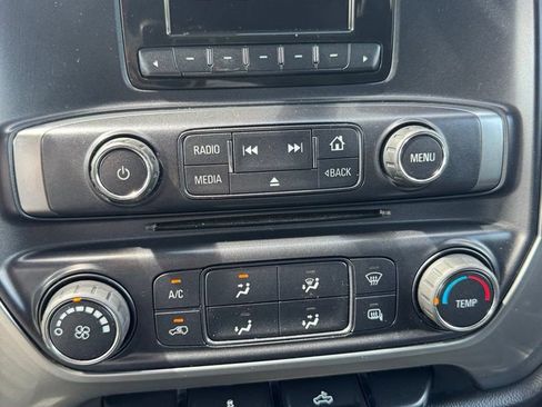 Used 2015 Chevrolet Silverado 1500 LT RWD image 9