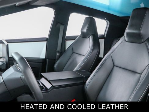 Used 2024 Tesla Cybertruck AWD Crew Cab image 21