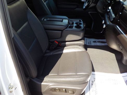 Used 2025 GMC Sierra 1500 SLT image 26