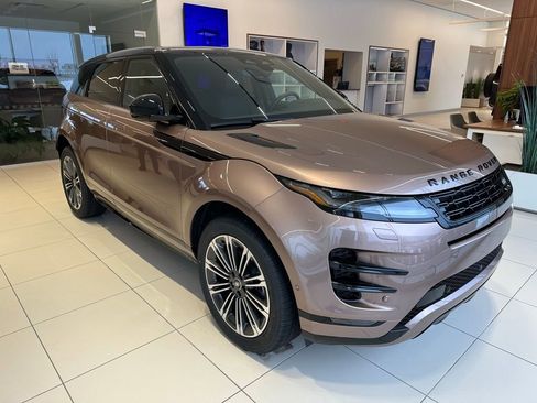 New 2025 Land Rover Range Rover Evoque Dynamic SE image 6