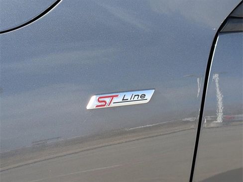 Used 2023 Ford Escape ST-Line w/ Tech Pack #1 image 7