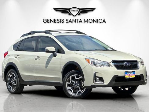 Used 2017 Subaru Crosstrek 2.0i Limited AWD/4WD image 1