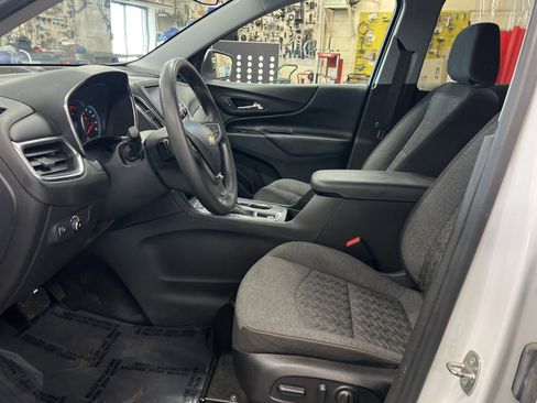 Used 2022 Chevrolet Equinox LT image 7