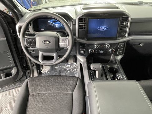 New 2026 Ford F150 XLT w/ XLT Black Appearance Package AWD/4WD image 12