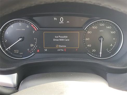 Certified 2023 Cadillac XT4 Premium Luxury w/ Cold Weather Package image 14