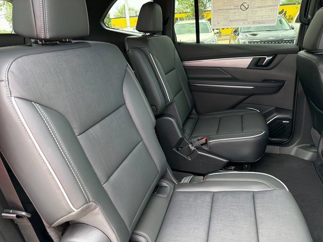 New 2026 Buick Enclave Preferred w/ Power Package FWD image 21