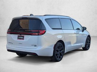 New 2026 Chrysler Pacifica Limited w/ S Appearance Package video 2