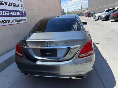 Used 2018 Mercedes-Benz C 300 Sedan image 5