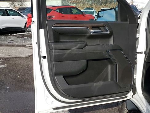 Certified 2024 Chevrolet Silverado 1500 LT image 22